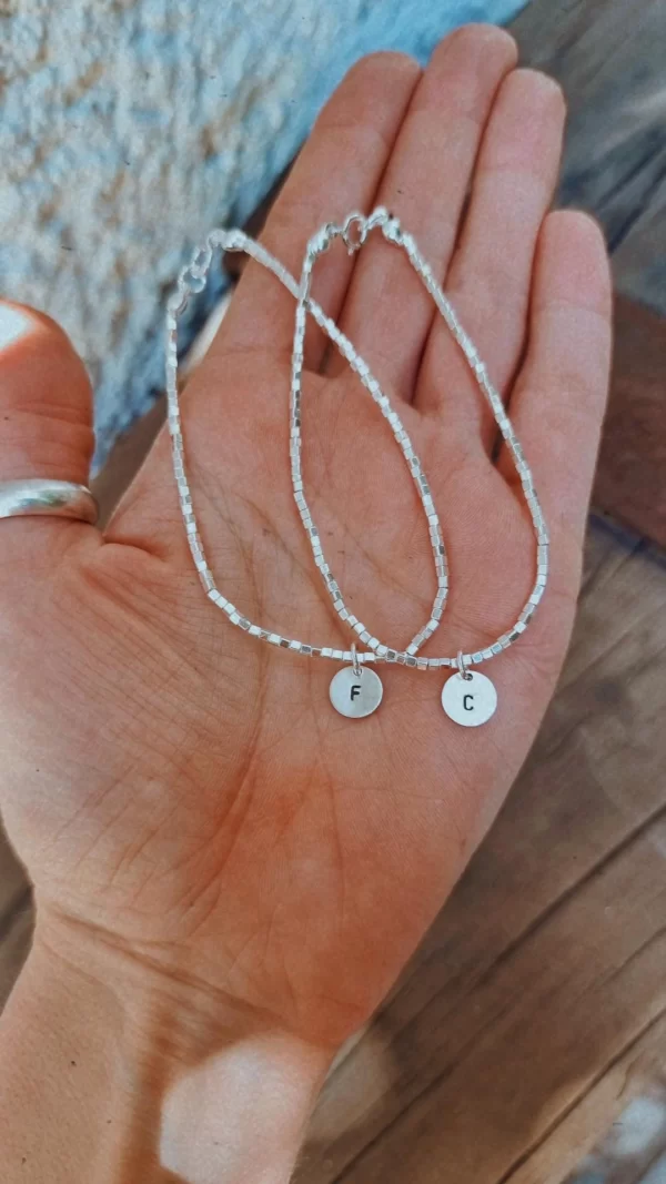 Pulsera mini mostacilla + medalla